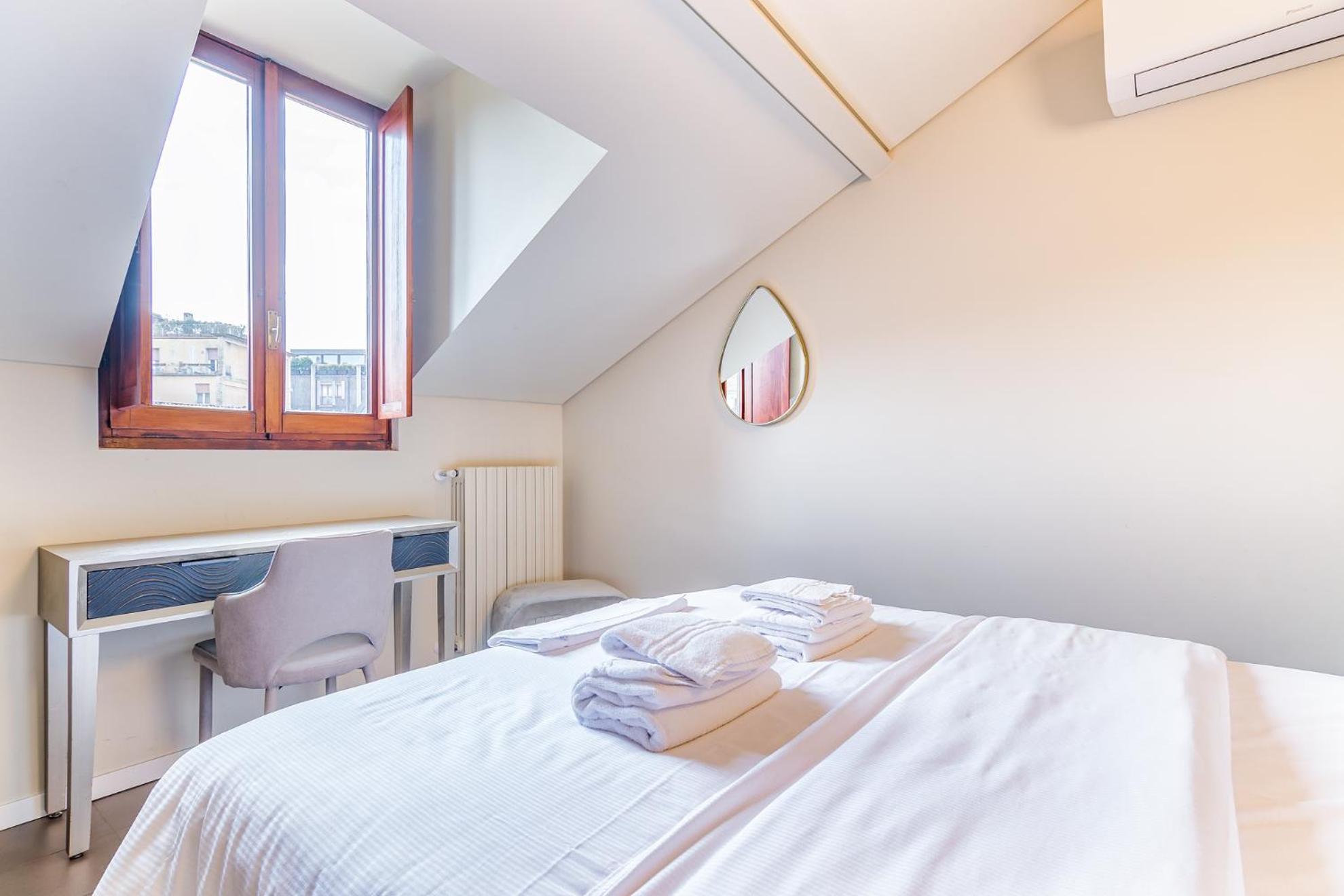 Luxury Flat Duomo 6Pax Wifi Top Leilighet Milano Eksteriør bilde