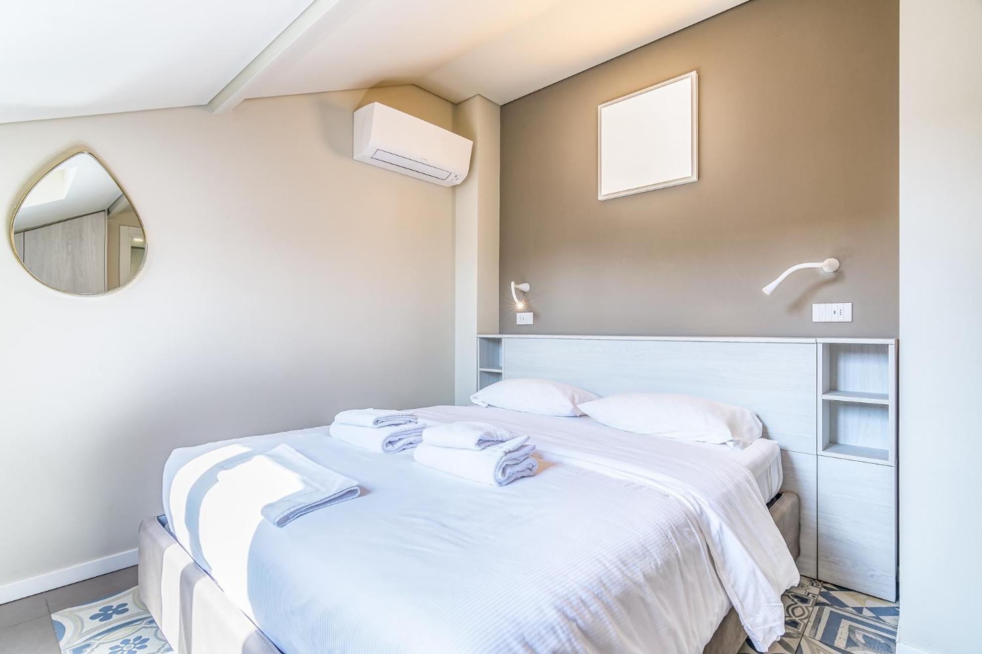 Luxury Flat Duomo 6Pax Wifi Top Leilighet Milano Eksteriør bilde
